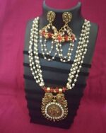Necklaces 19